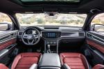 Volkswagen Atlas Cross Sport SEL R-Line 2020 года